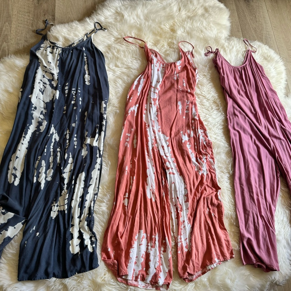 Set of 3 jumpers, size XL $30 for all